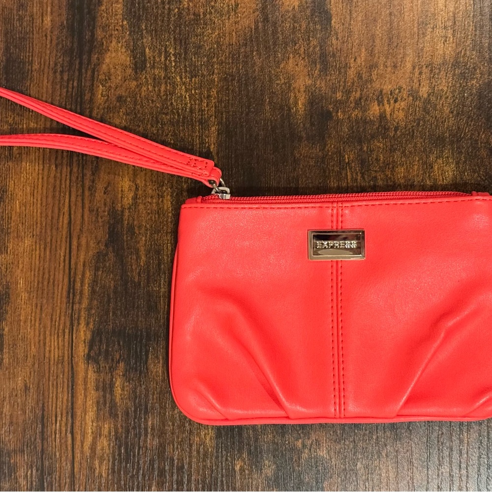 NWOT Express Wristlet Clutch in Coral